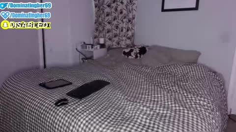 dominatingher69 online show from 03.10.26