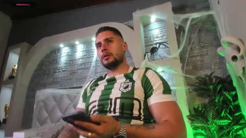 dominic de luca online show from 10.27.25