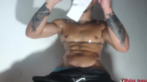 DOMI online show from 11.19.25