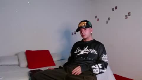 Snapshot of dominic_hanks chatting on 07.15.26 DOMINIC AND ANDREW online show from 07.15.26