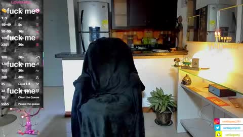 SANTI  independent model online show from 11.05.25