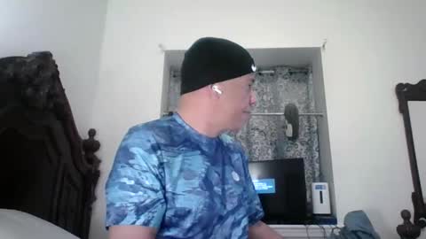 Snapshot of dominicanorico chatting on 05.06.26 luis online show from 05.06.26