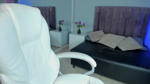 Dominick  online show from 01.25.25