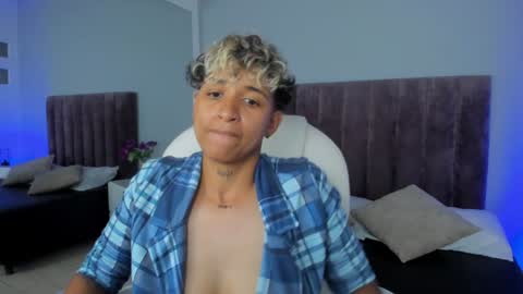 Dominick  online show from 02.06.25