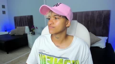 Dominick  online show from 02.08.25