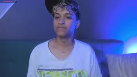 Dominick  online show from 03.04.25