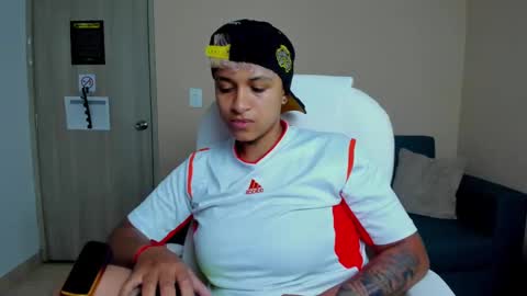 Dominick  online show from 09.10.25