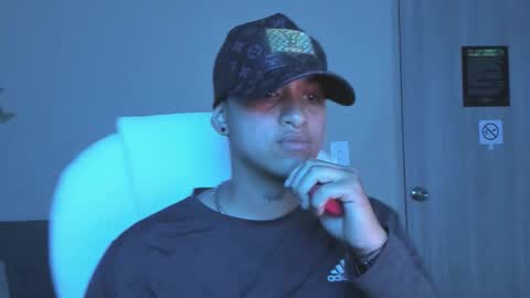 Dominick  online show from 10.06.25