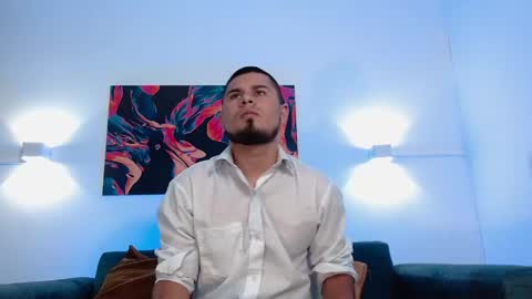 Snapshot of dominikvega chatting on 05.18.26 Dominik online show from 05.18.26