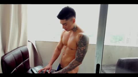 Only fans Ronnie col---InstaRonniecolleman  online show from 02.18.25