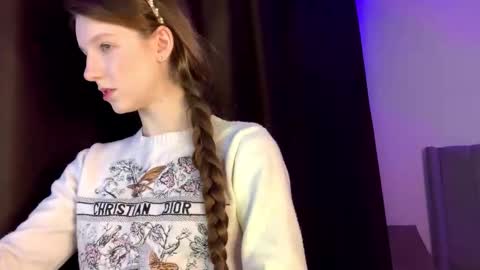 Kira online show from 03.12.26