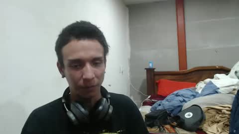 Snapshot of doncanmcleaod chatting on 01.05.25 D0N online show from 01.05.25