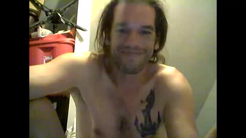 Snapshot of dongforhire chatting on 09.16.25 dongforhire online show from 09.16.25