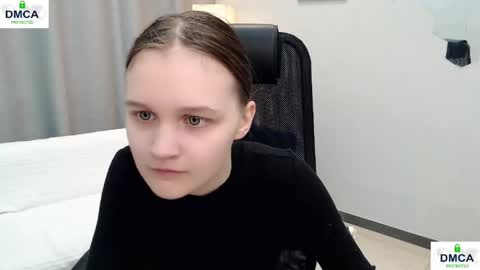 Snapshot of donnasia chatting on 04.14.26 Sia online show from 04.14.26