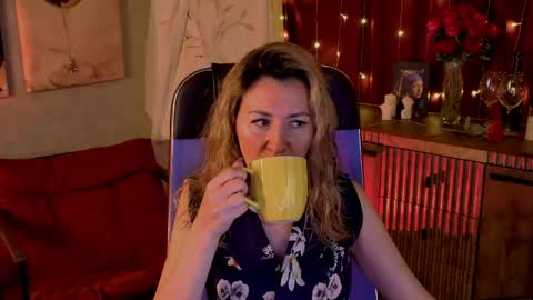 Donna online show from 04.13.26