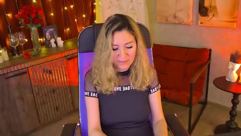 Donna online show from 04.21.26