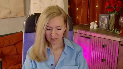Snapshot of donnasmitth chatting on 05.31.26 Donna online show from 05.31.26