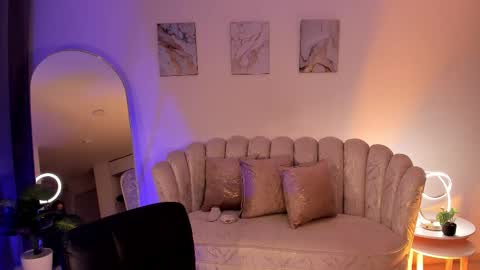  Donna Stonne  online show from 02.24.26