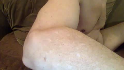 Snapshot of donthatenyc chatting on 01.01.25 dont hate nyc online show from 01.01.25