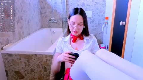 Dora  online show from 10.19.25