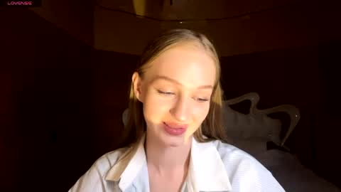 Snapshot of doreathagustave chatting on 04.22.26 Anika online show from 04.22.26