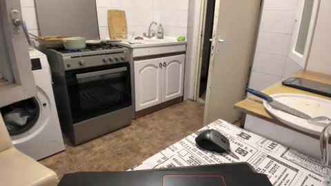 menu  below online show from 09.10.25