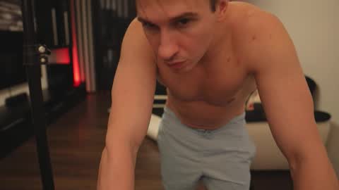 Snapshot of dorianreyes chatting on 02.05.26 Dorian Reyes online show from 02.05.26