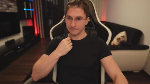 Snapshot of dorianreyes chatting on 02.07.26 Dorian Reyes online show from 02.07.26