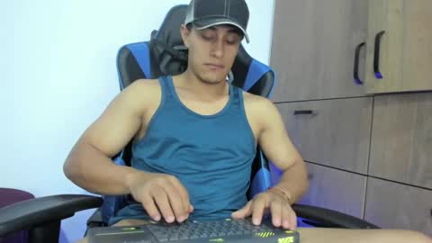 dorman_boy online show from 12.23.25