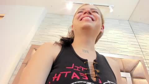  DOROTHY online show from 04.10.26