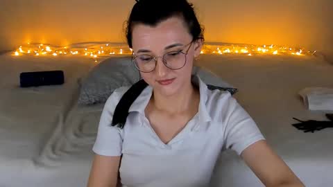 Snapshot of dorotty_ chatting on 01.24.25 Your Dorotty online show from 01.24.25