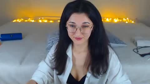 Snapshot of dorotty_ chatting on 02.20.25 Your Dorotty online show from 02.20.25