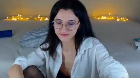 Snapshot of dorotty_ chatting on 03.05.25 Your Dorotty online show from 03.05.25