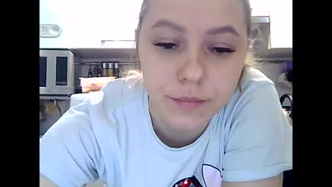 Dorrie Ann online show from 12.10.24