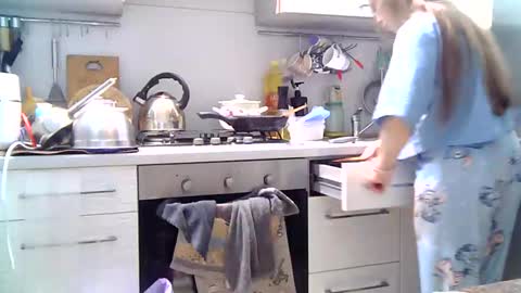 Dorrie Ann online show from 01.27.25