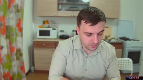 Snapshot of dosilasa chatting on 12.24.24 Sasha online show from 12.24.24