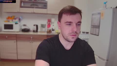 Snapshot of dosilasa chatting on 01.06.25 Sasha online show from 01.06.25