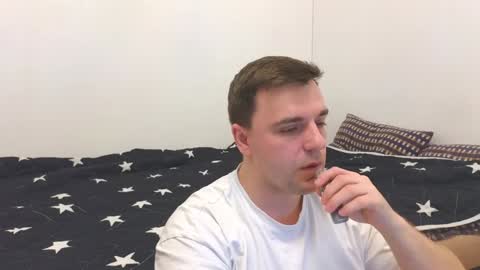 Snapshot of dosilasa chatting on 02.08.25 Sasha online show from 02.08.25