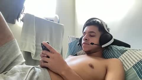 Snapshot of dotadinha chatting on 02.17.26 dotadinha online show from 02.17.26