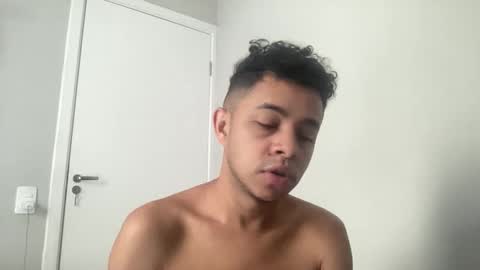 Snapshot of dotadinha chatting on 03.17.26 dotadinha online show from 03.17.26