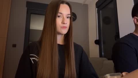 Snapshot of double_sun chatting on 09.19.25 Alice and Mark online show from 09.19.25