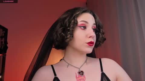 Eva ana Liza online show from 02.18.25