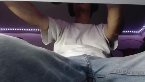 Snapshot of douglas_drake chatting on 03.29.26 douglas_drake online show from 03.29.26