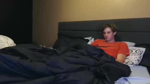 Snapshot of downforthemoney chatting on 10.14.25 downforthemoney online show from 10.14.25