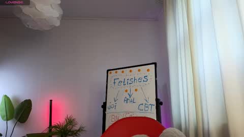 Lisbeth Salander online show from 12.16.25