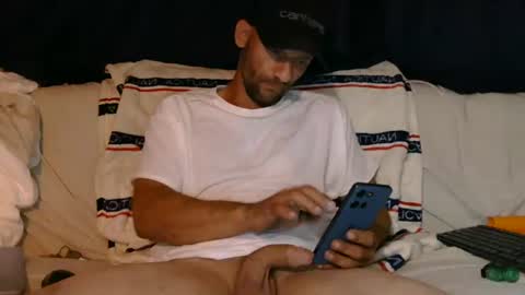 Snapshot of dragonoid96 chatting on 06.13.26 lovemachine online show from 06.13.26