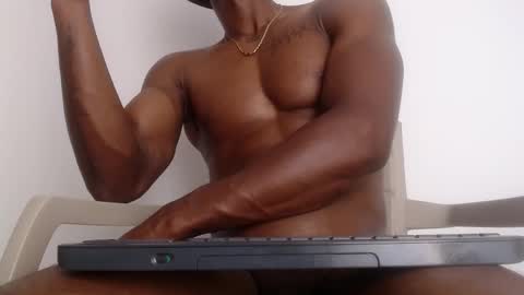 Snapshot of drake_brown_23 chatting on 02.13.26 Drake 23 online show from 02.13.26