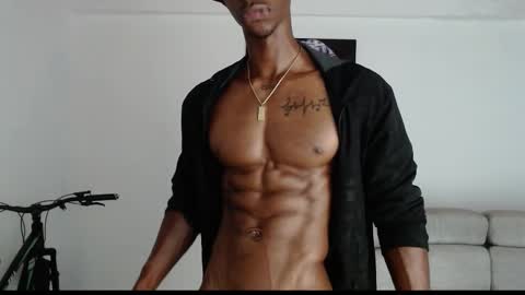 Snapshot of drake_brown_23 chatting on 03.04.26 Drake 23 online show from 03.04.26