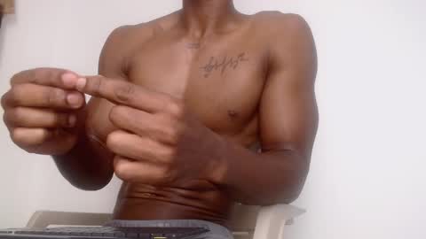 Snapshot of drake_brown_23 chatting on 03.06.26 Drake 23 online show from 03.06.26