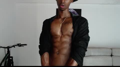 Snapshot of drake_brown_23 chatting on 03.09.26 Drake 23 online show from 03.09.26